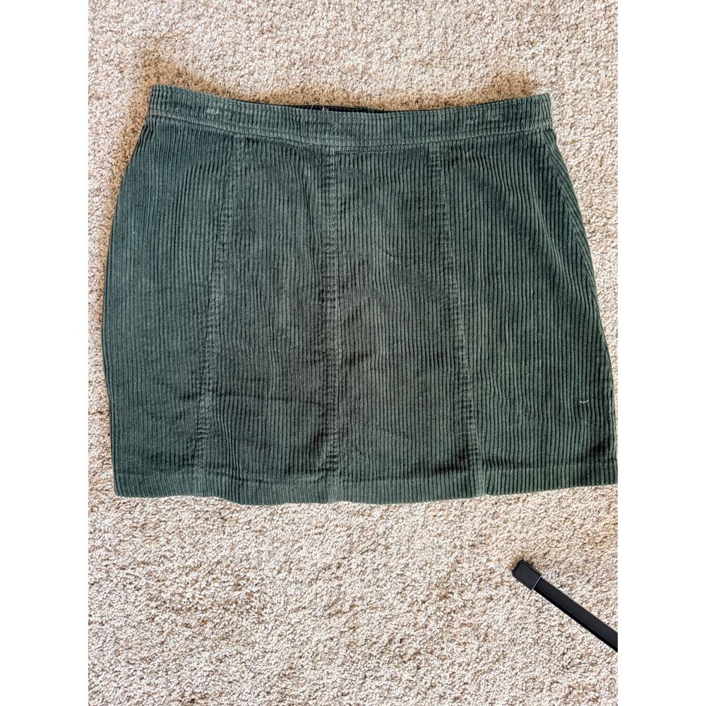 3 for $9 For the Republic green corduroy skirt L no size tag - Picture 3 of 4